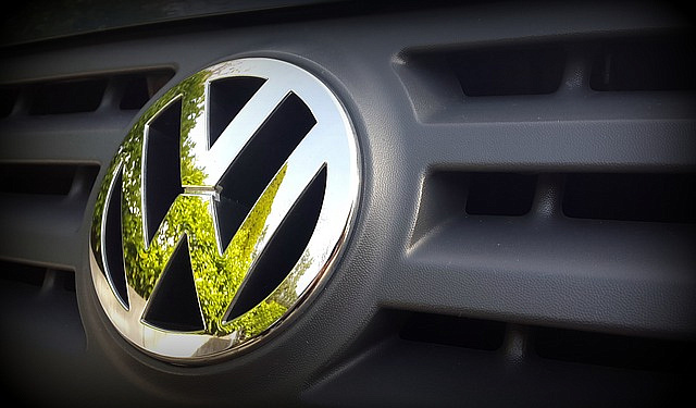 Цена на Volkswagen Tiguan «в базе» прибавила полмиллиона рублей за два года