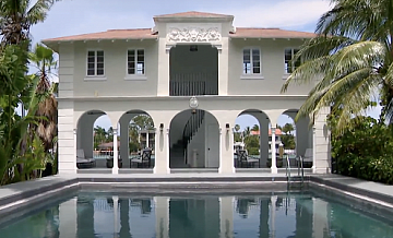 Дом Аль Капоне в Южной Флориде пострадал от наводнений и его придется снести