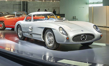 Самый дорогой в мире автомобиль купили на аукционе за 135 млн евро