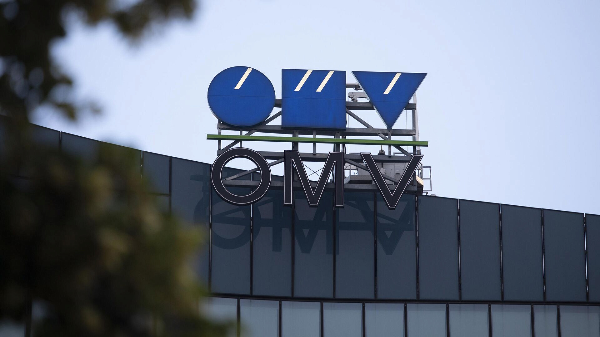  OMV         