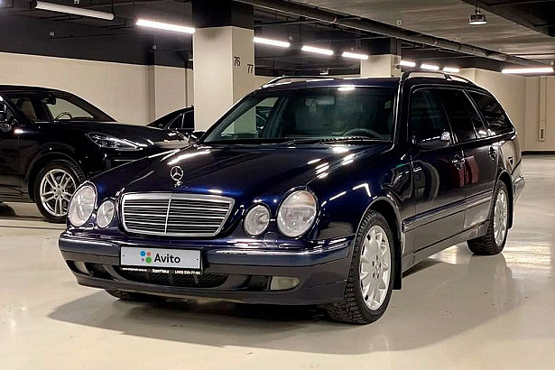 Mercedes из Гаража особого назначения выставили на продажу в Москве. Дорого